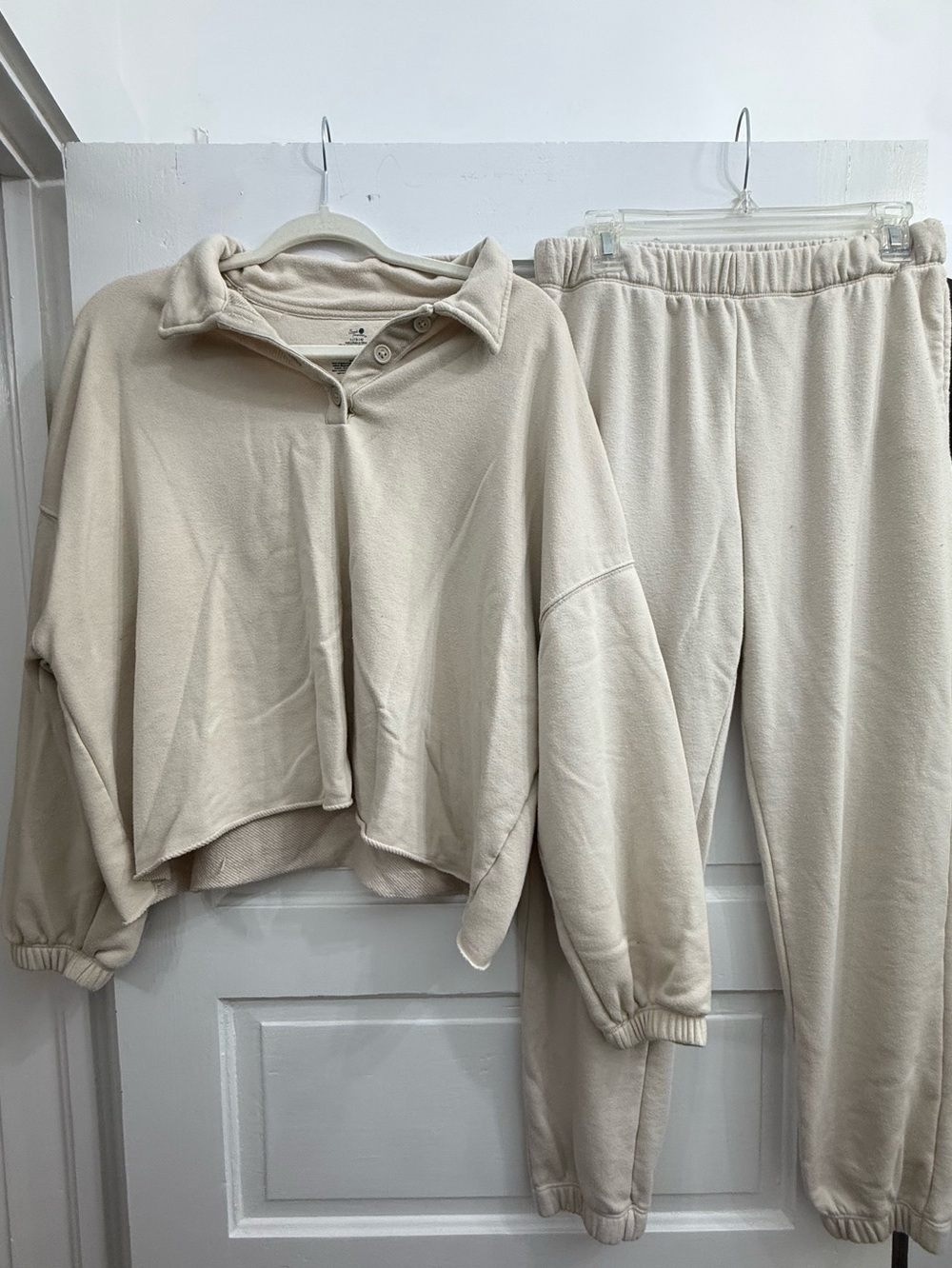 Secret Treasures Cream Fleece Jogger Set - Pullover & Elastic Waist Pants
